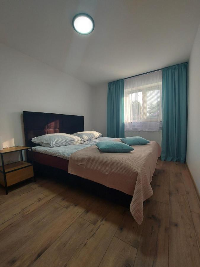 Pokoje I Apartamenty Matdar Mikołajki Exterior foto